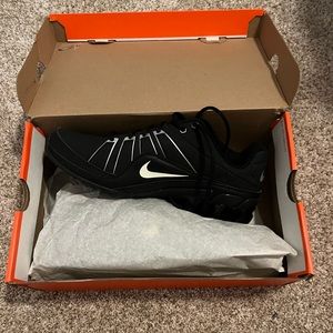 NWT Nike impact atlas 4 SL